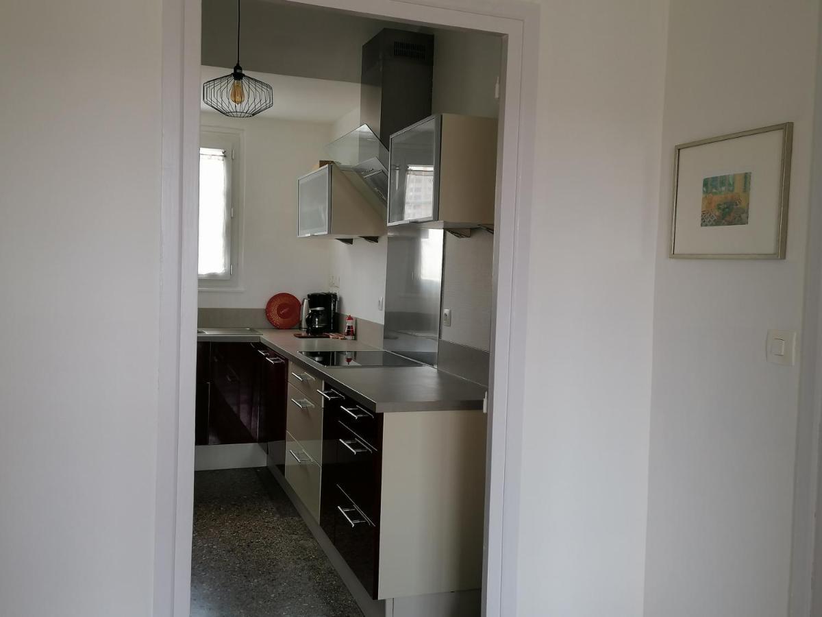 Appartement 85 M2 Centre-Ville Entierement Renove Le Creusot Exterior foto